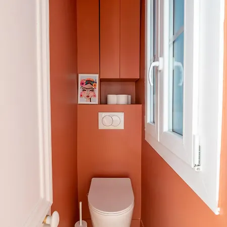 50 M² Lumineux Et Refait à Neuf